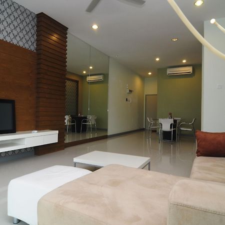 D'Embassy Service Residence Suite Kuantan Dış mekan fotoğraf