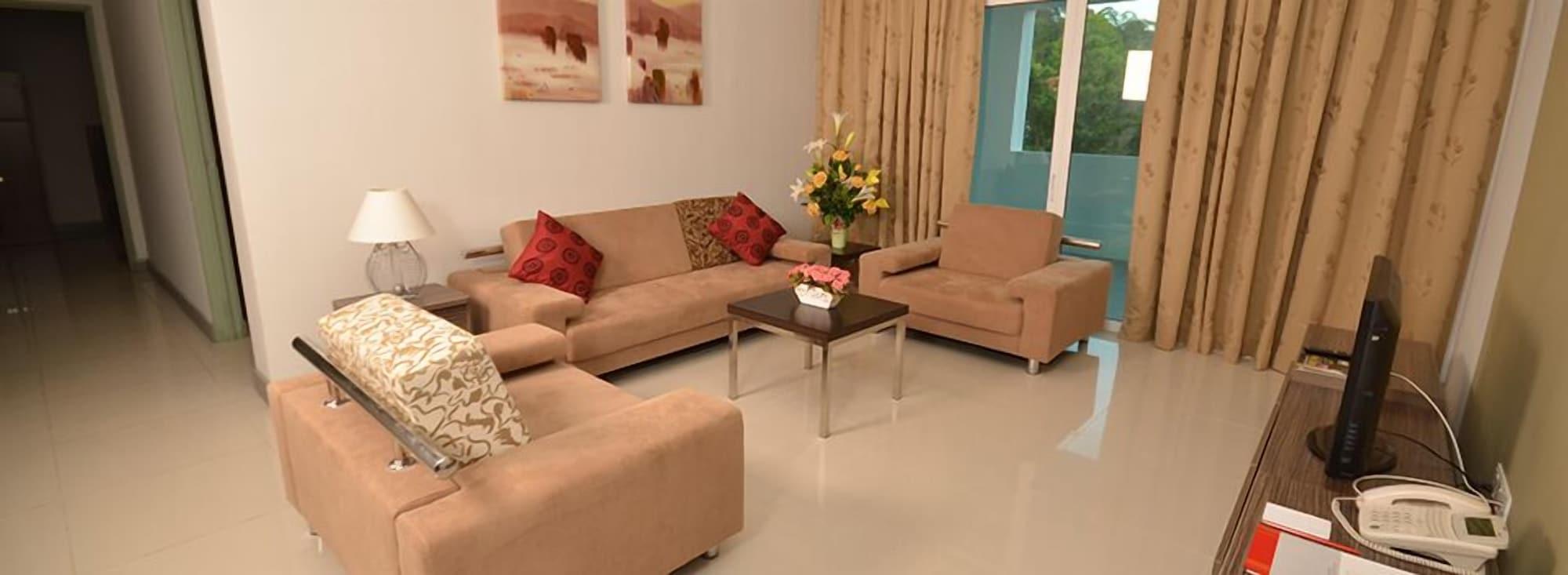 D'Embassy Service Residence Suite Kuantan Dış mekan fotoğraf
