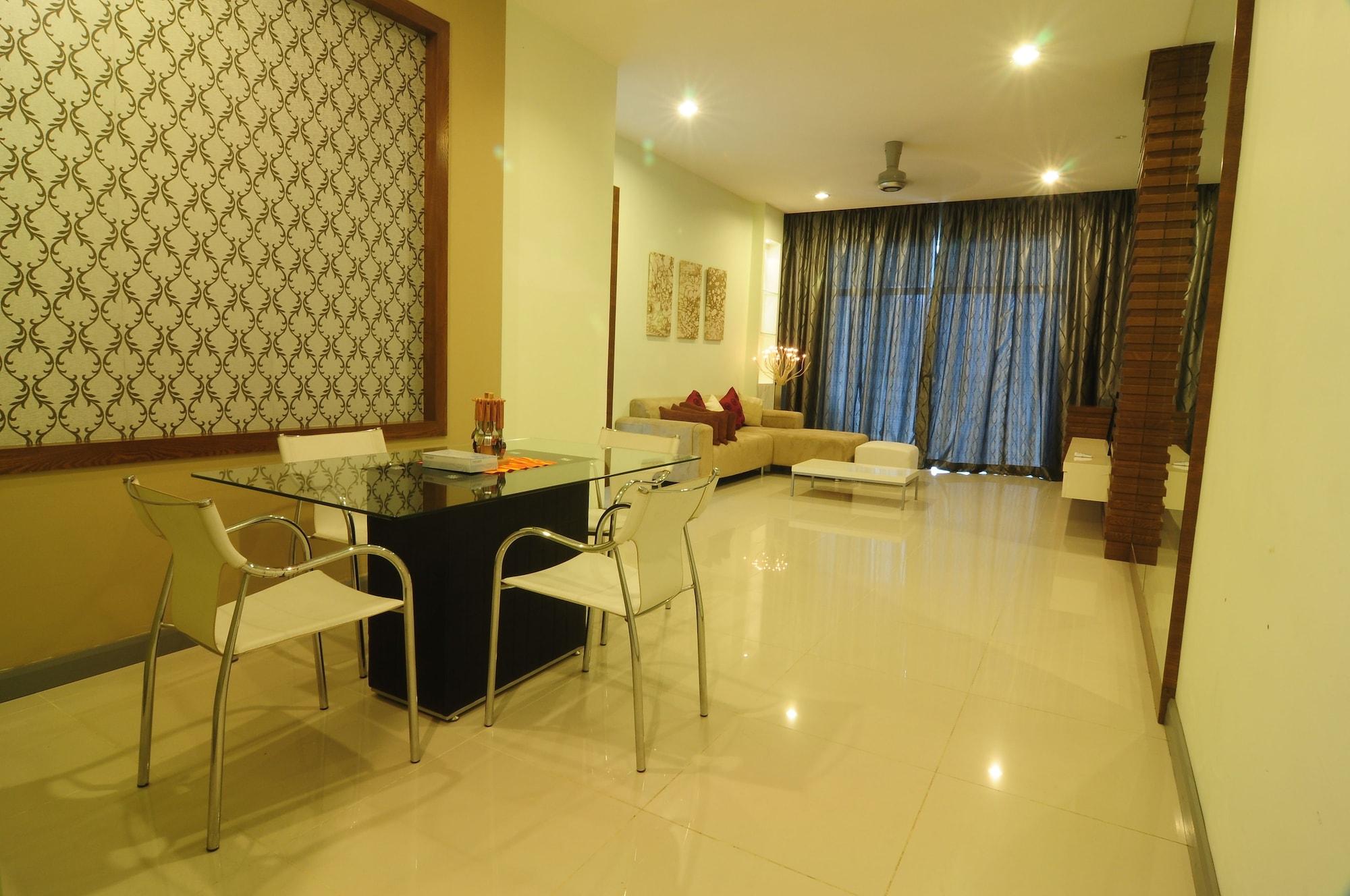 D'Embassy Service Residence Suite Kuantan Dış mekan fotoğraf